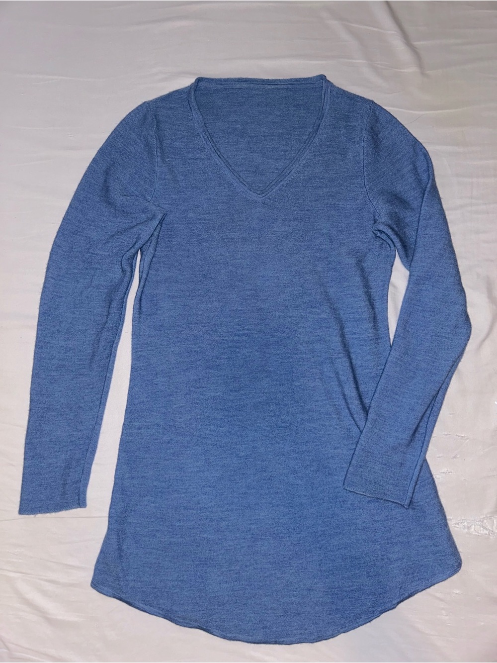 V neck blue light weight sweater tunic